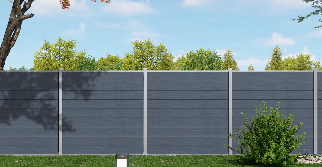 Transforming Boundaries: The Rise of Silverpost Composite Fencing in the US Market